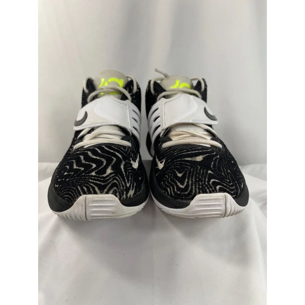 Nike elevate your